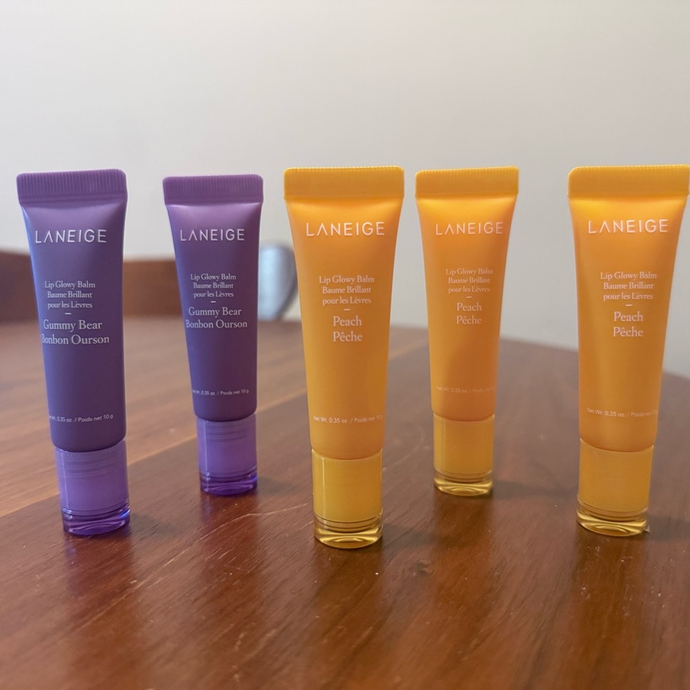 Laneige Lip Glowy Balm 1x$19